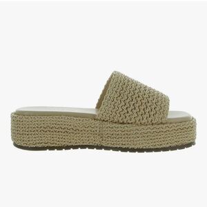 Marc Fisher Pais Sandal